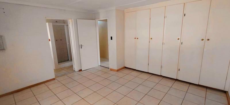 8 Bedroom Property for Sale in Groenvlei Free State